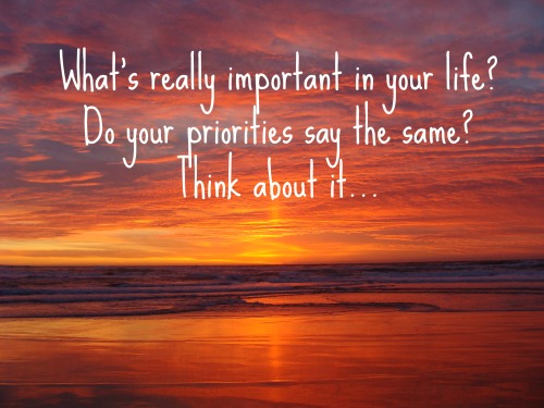 Minimalist Monday: Setting Life Priorities (Live with Purpo…